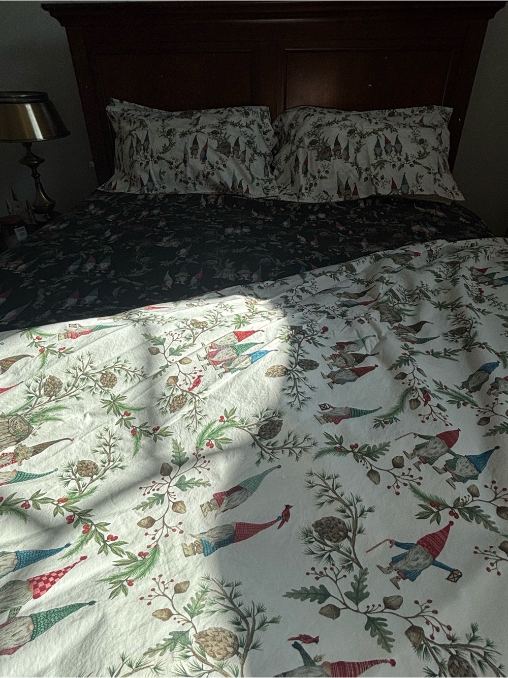 Pottery Barn Christmas Gnome Duvet Cover with Standard Pillowcases - Picture 4 of 5
